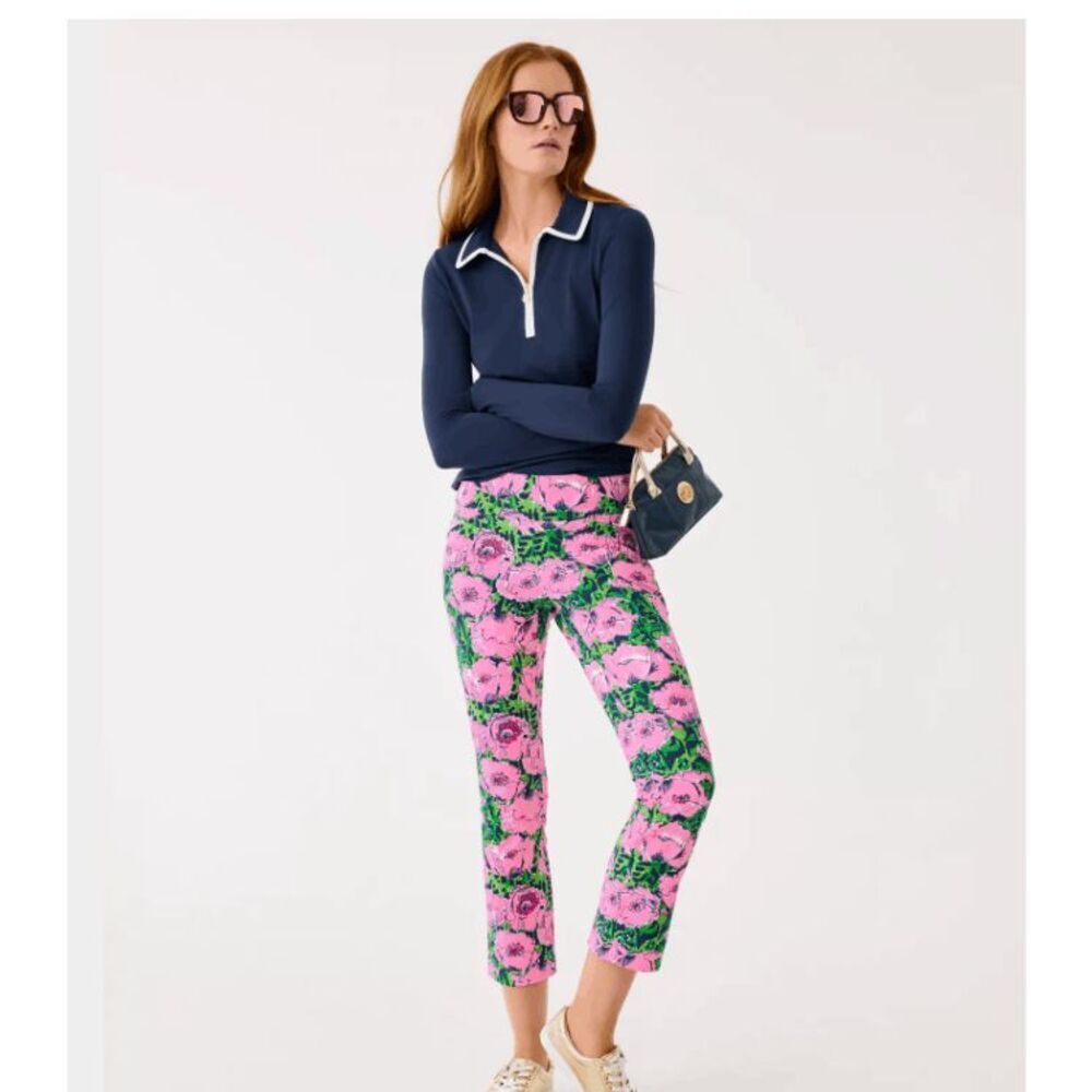 NWT Lilly Pulitzer UPF 50+ Luxletic 28" Corso Kick Flare Pant- Low Tide Navy Flo